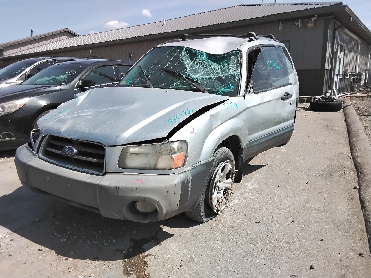 https://f005.backblazeb2.com/file/img-partshotlines-com/Inventory/MA472/Vehicle/29706_01.jpg