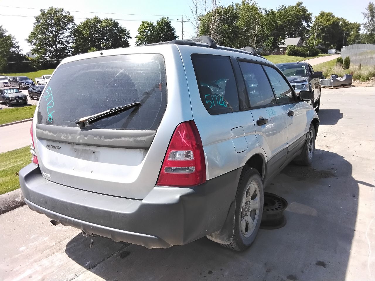https://f005.backblazeb2.com/file/img-partshotlines-com/Inventory/MA472/Vehicle/29706_04.jpg