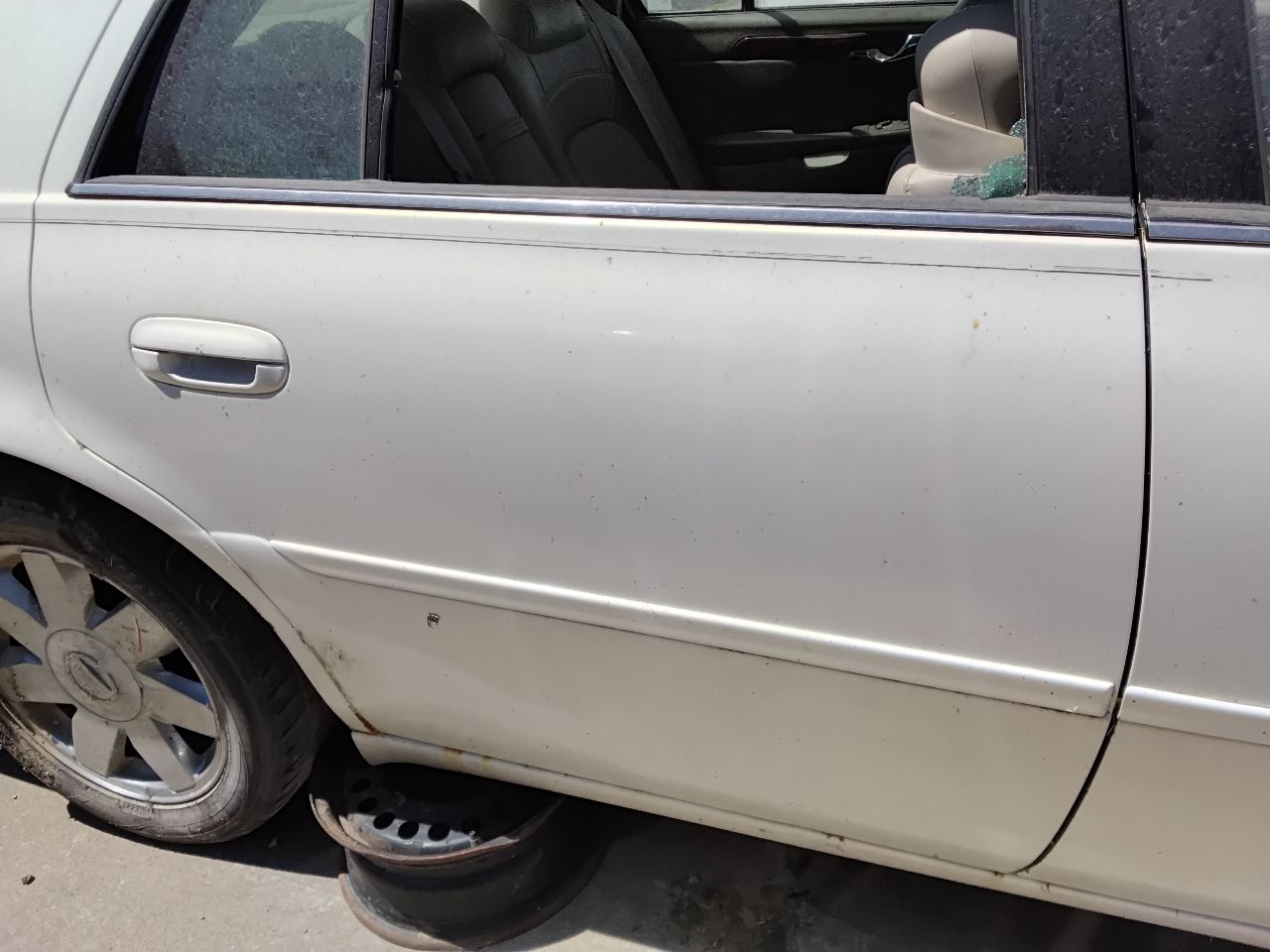https://f005.backblazeb2.com/file/img-partshotlines-com/Inventory/MA472/Vehicle/29760_09.jpg