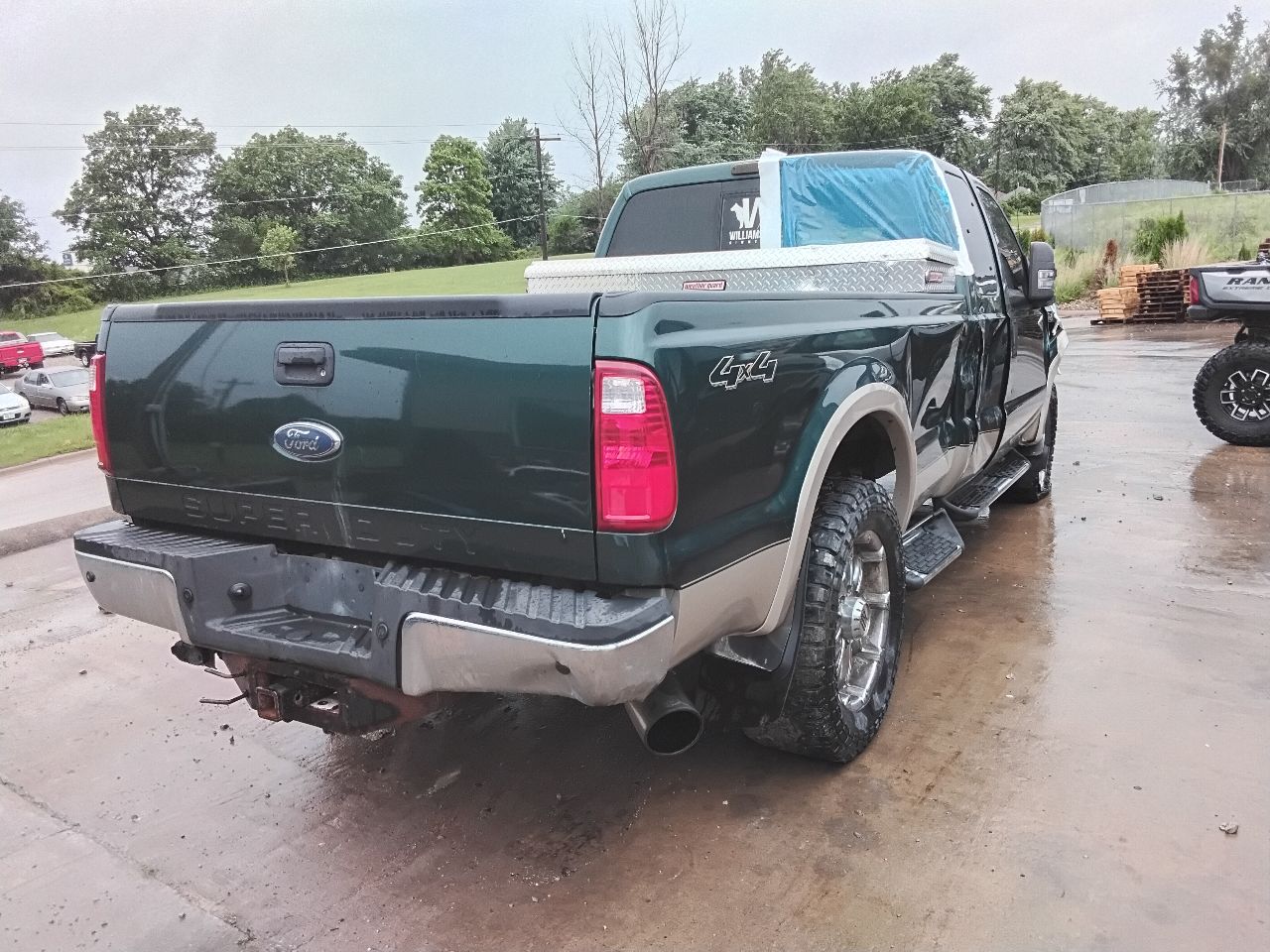 https://f005.backblazeb2.com/file/img-partshotlines-com/Inventory/MA472/Vehicle/29779_03.jpg