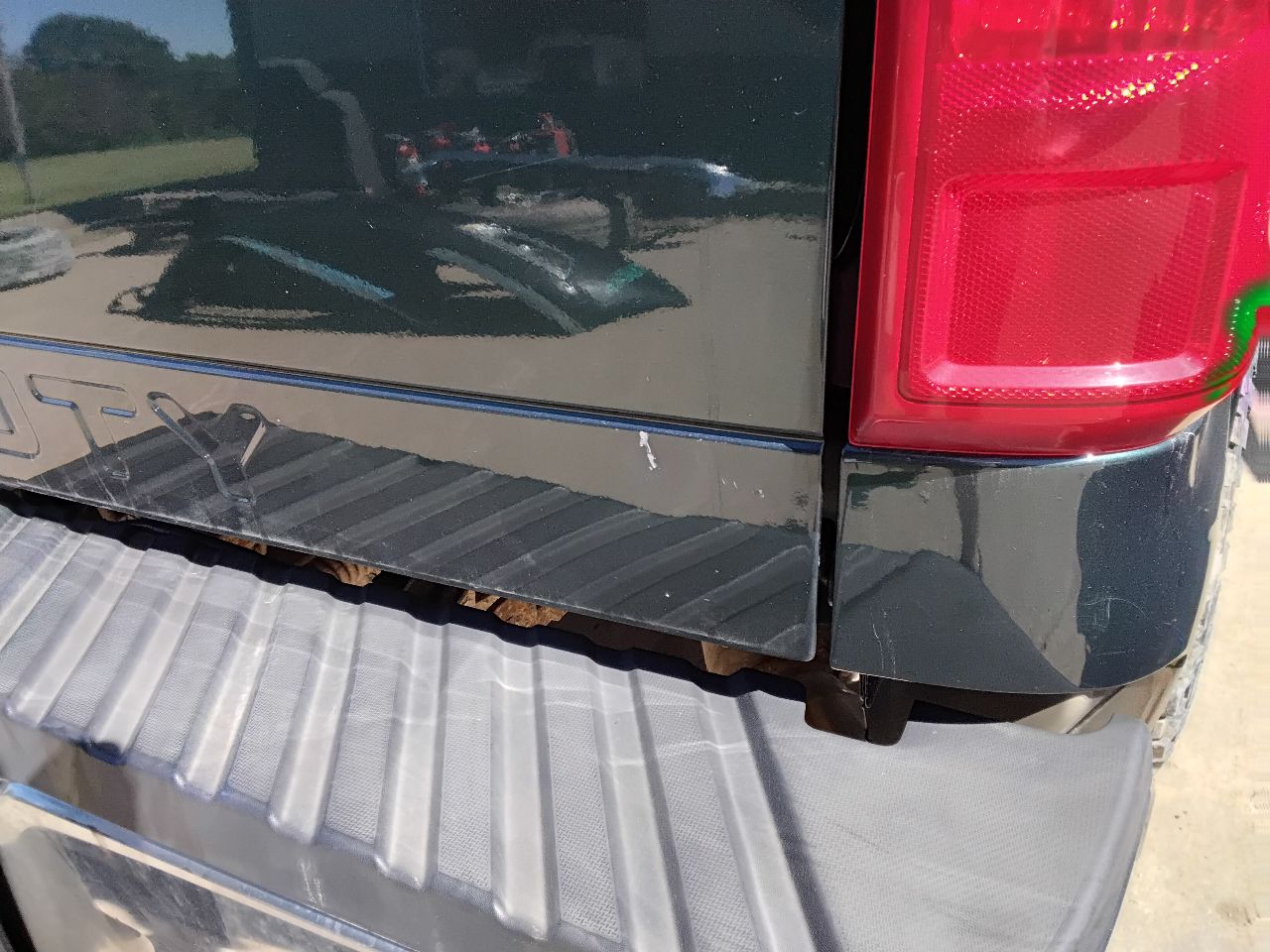 https://f005.backblazeb2.com/file/img-partshotlines-com/Inventory/MA472/Vehicle/29779_07.jpg