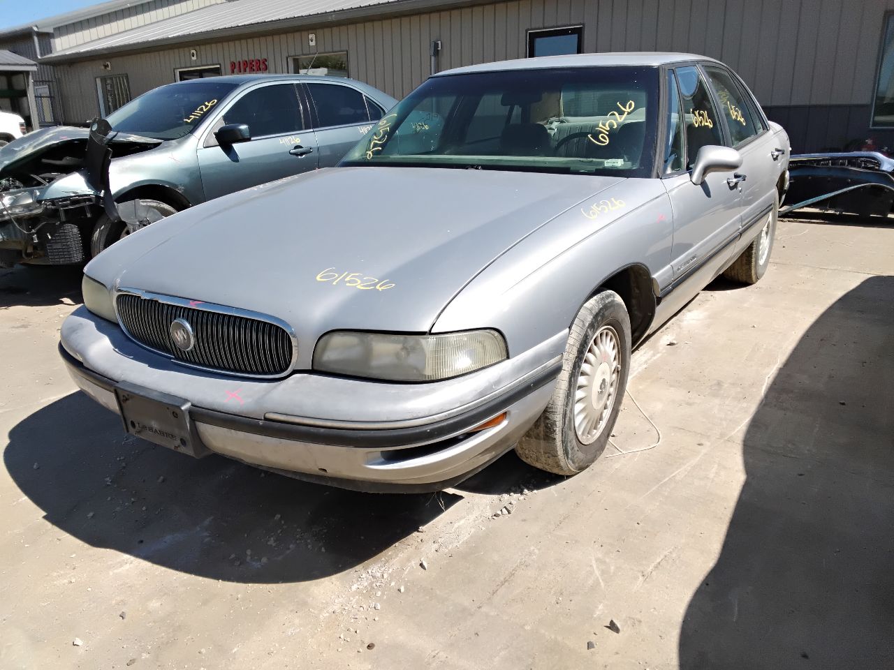 https://f005.backblazeb2.com/file/img-partshotlines-com/Inventory/MA472/Vehicle/29819_01.jpg