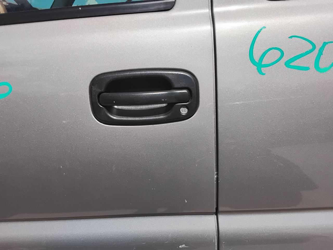 https://f005.backblazeb2.com/file/img-partshotlines-com/Inventory/MA472/Vehicle/29852_07.jpg