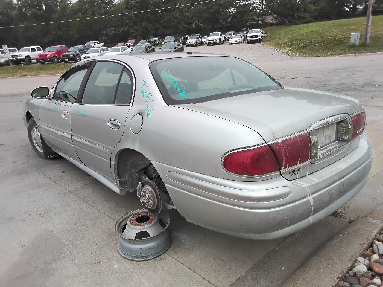 https://f005.backblazeb2.com/file/img-partshotlines-com/Inventory/MA472/Vehicle/30020_05.jpg