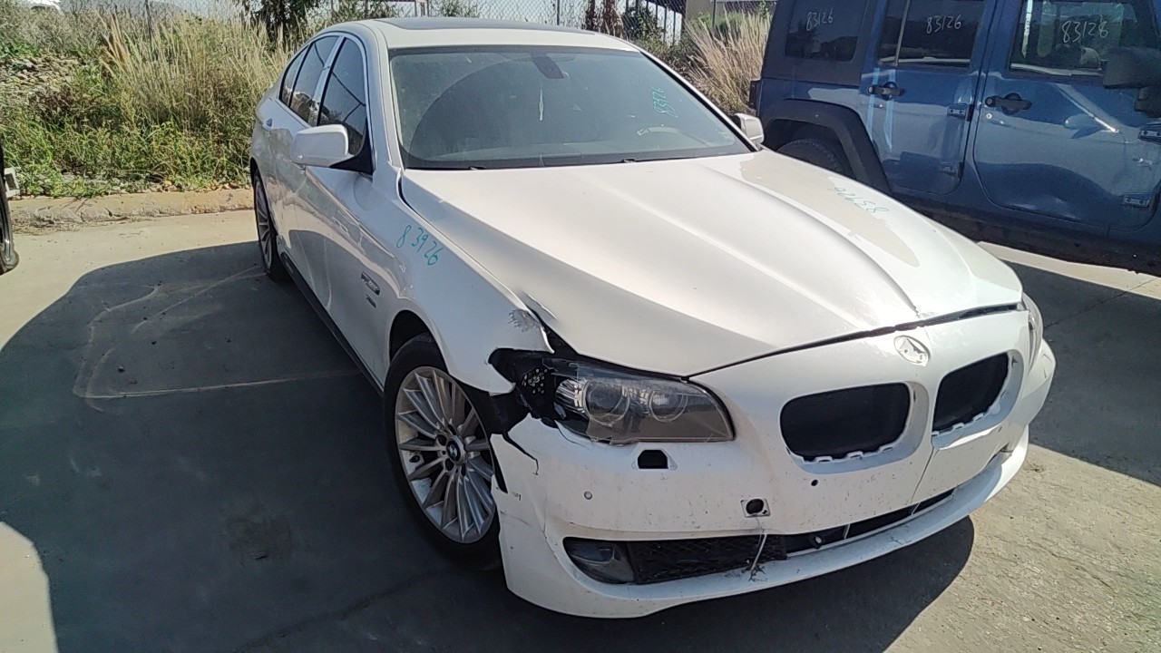 https://f005.backblazeb2.com/file/img-partshotlines-com/Inventory/MA472/Vehicle/30270_04.jpg