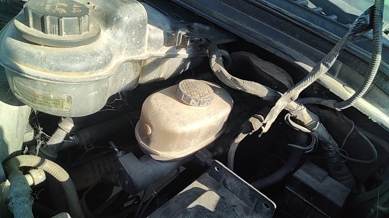 https://f005.backblazeb2.com/file/img-partshotlines-com/Inventory/MA472/Vehicle/30385_09.jpg