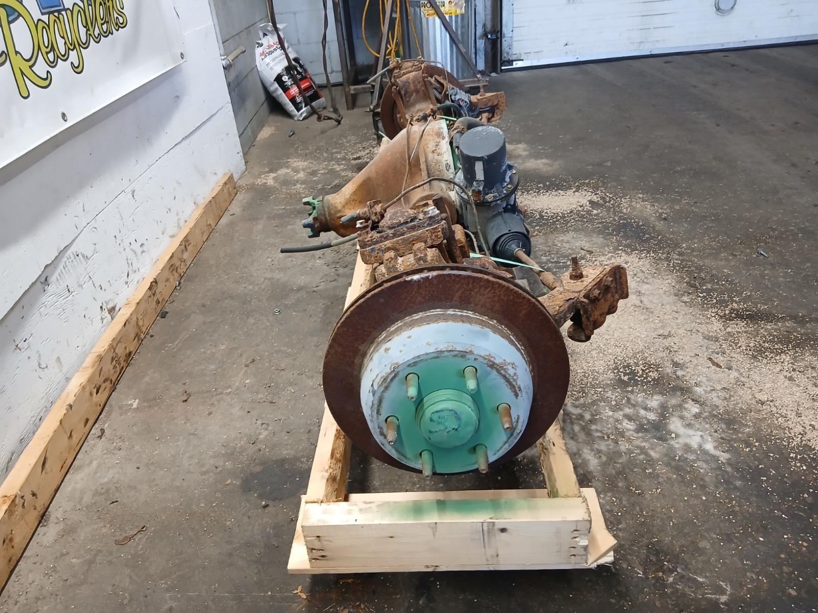 b/a/a/b/f/a/c/a/g/f/237defbe-2a73-41f5-9cae-9a54e6429552.jpg