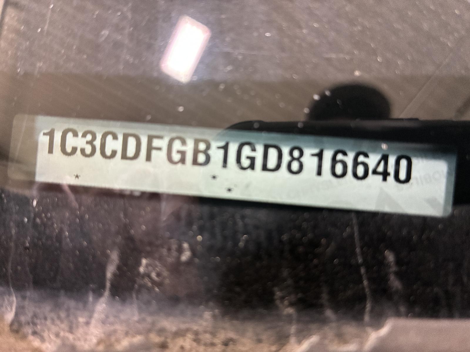 f/e/f/d/a/8fe3109c-ad15-41e7-8edc-5dce24955c1e.jpeg