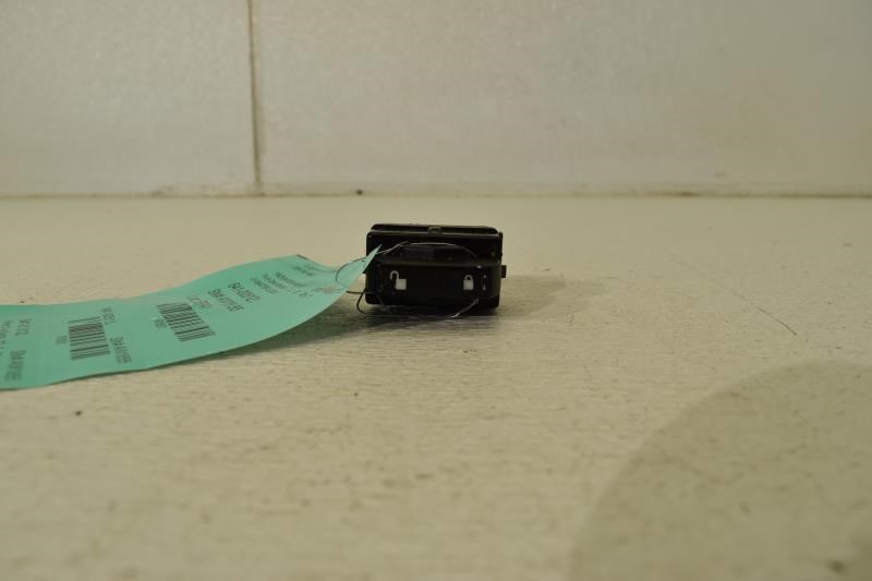 https://f005.backblazeb2.com/file/img-partshotlines-com/Inventory/MA528/Inventory/1835510_01.jpg