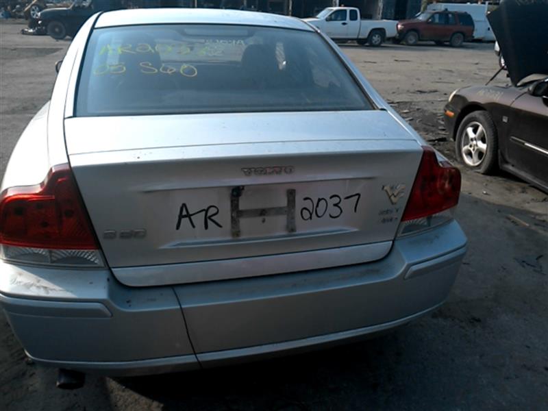 https://f005.backblazeb2.com/file/img-partshotlines-com/Inventory/MA528/Vehicle/29114_05.jpg