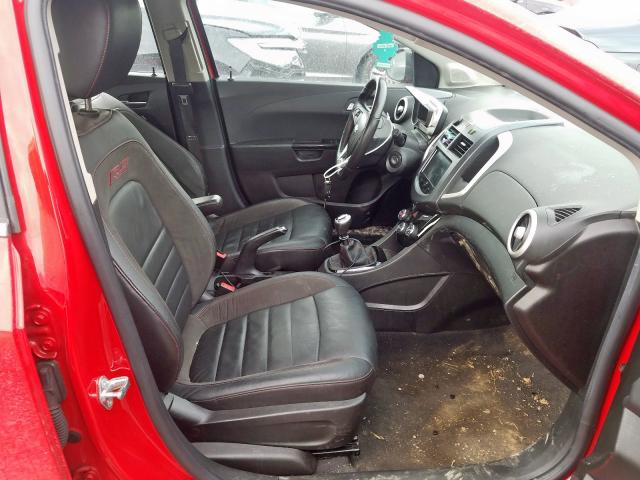 Vehicle/44933_05.jpg