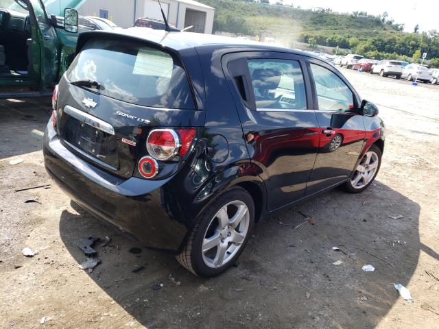 Vehicle/48917_06.jpg