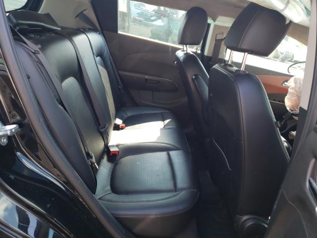 Vehicle/48917_07.jpg