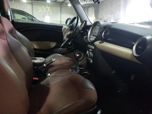 https://f005.backblazeb2.com/file/img-partshotlines-com/Inventory/MA528/Vehicle/50085_04.jpg