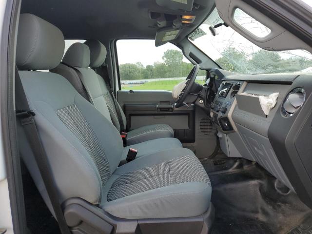 https://f005.backblazeb2.com/file/img-partshotlines-com/Inventory/MA528/Vehicle/52928_04.jpg