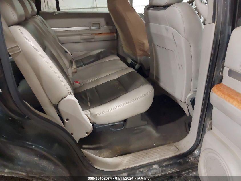 https://f005.backblazeb2.com/file/img-partshotlines-com/Inventory/MA528/Vehicle/58606_07.jpg
