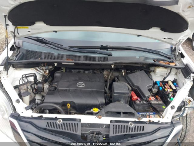 https://f005.backblazeb2.com/file/img-partshotlines-com/Inventory/MA528/Vehicle/62199_10.jpg