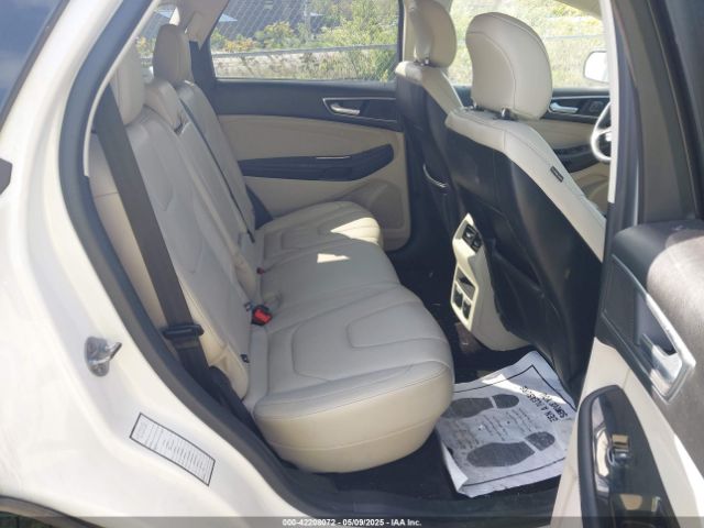 Vehicle/65406_08.jpg