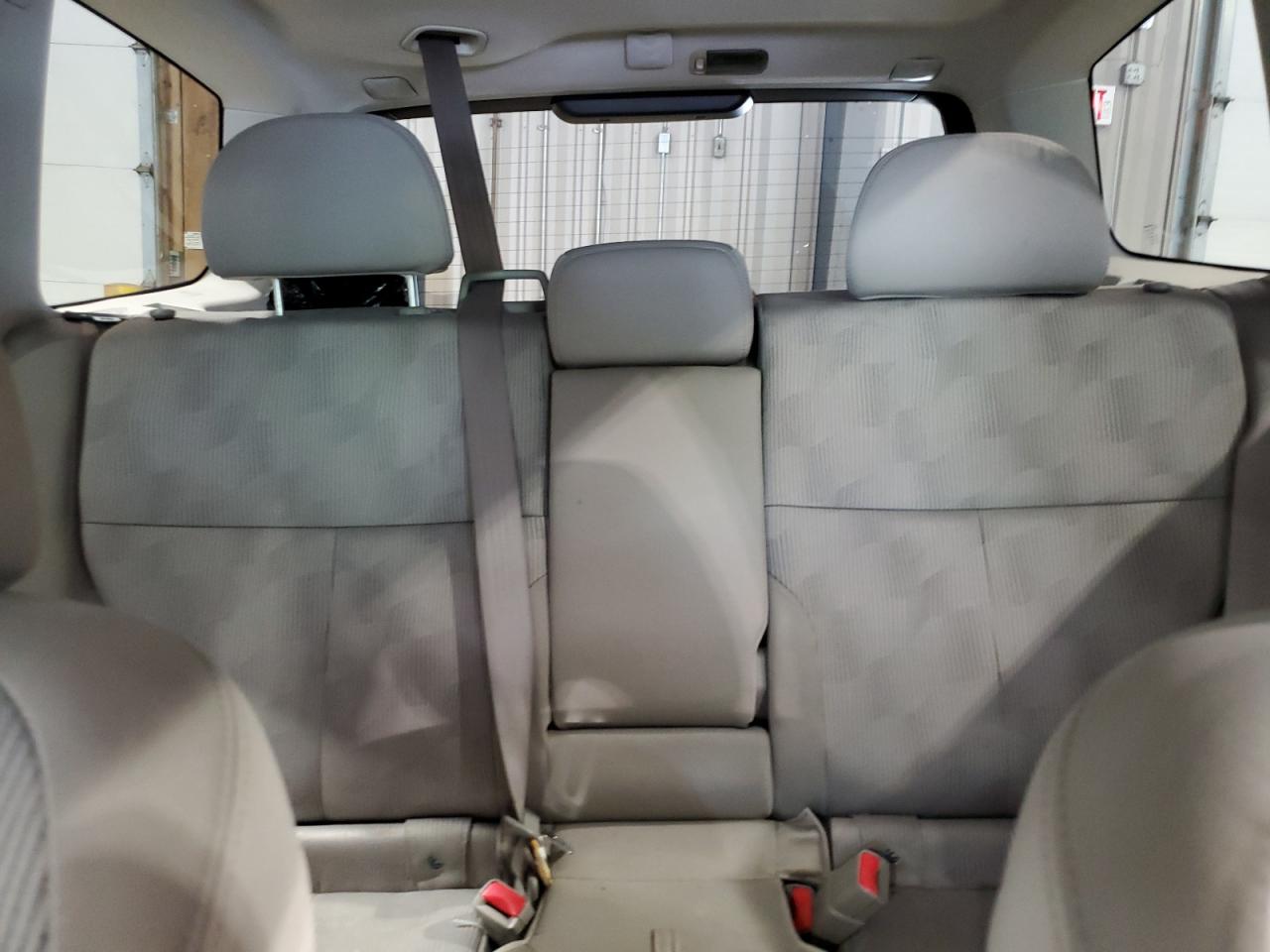 https://f005.backblazeb2.com/file/img-partshotlines-com/Inventory/MA528/Vehicle/65745_08.jpg