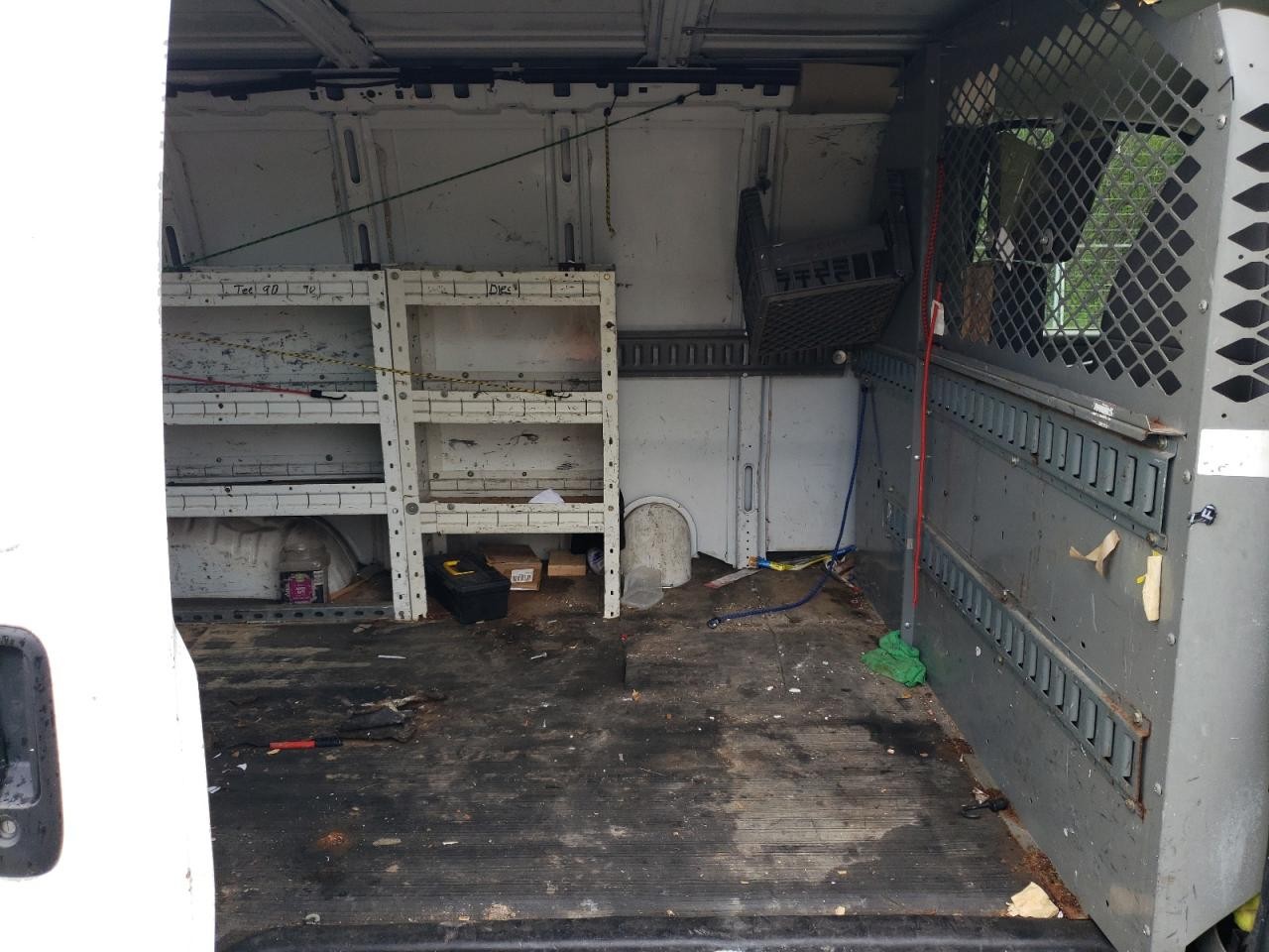 https://f005.backblazeb2.com/file/img-partshotlines-com/Inventory/MA528/Vehicle/65753_07.jpg