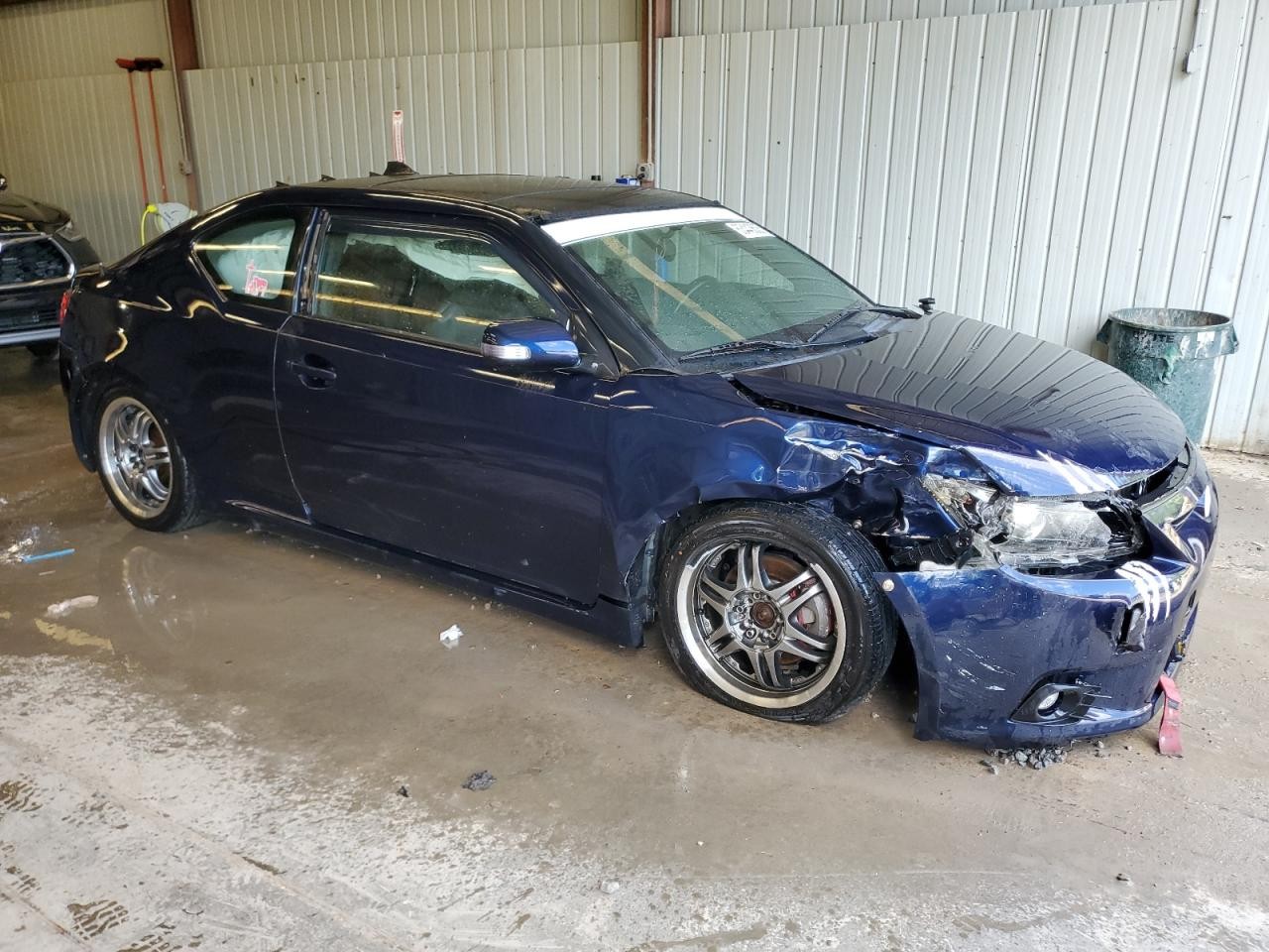 https://f005.backblazeb2.com/file/img-partshotlines-com/Inventory/MA528/Vehicle/66117_09.jpg