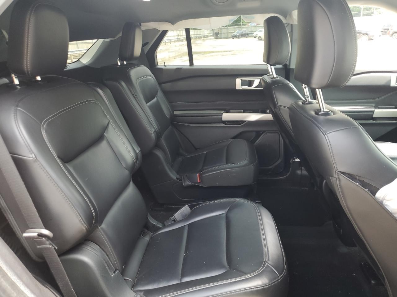 Vehicle/66268_02.jpg