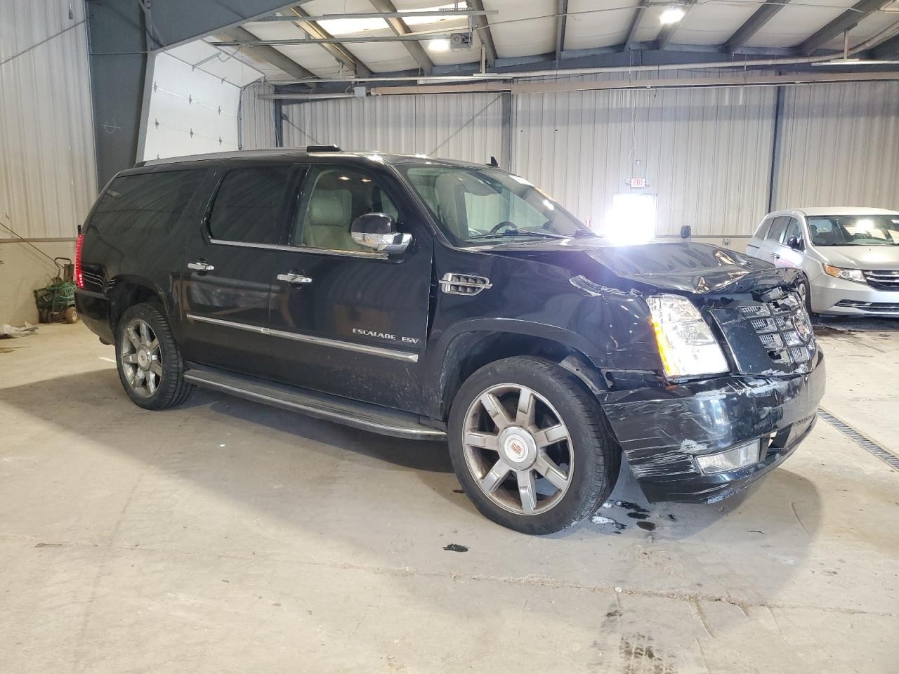 https://f005.backblazeb2.com/file/img-partshotlines-com/Inventory/MA528/Vehicle/66682_02.jpg
