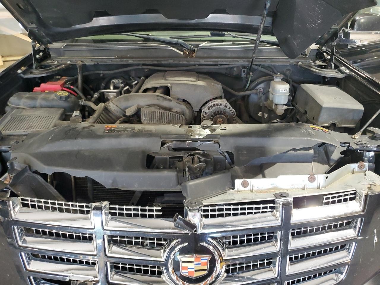 https://f005.backblazeb2.com/file/img-partshotlines-com/Inventory/MA528/Vehicle/66682_08.jpg