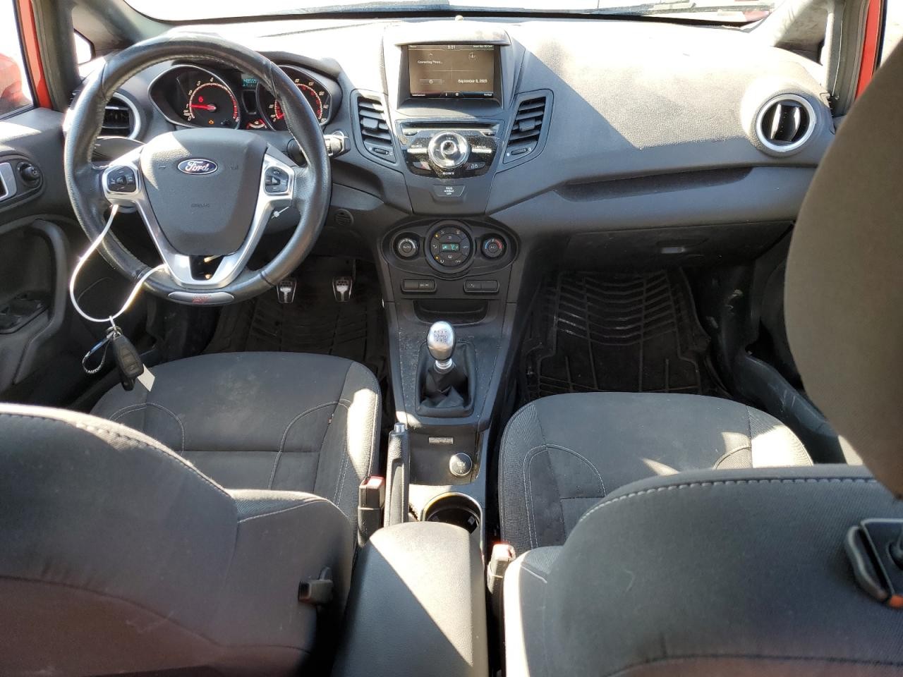 Vehicle/66726_02.jpg