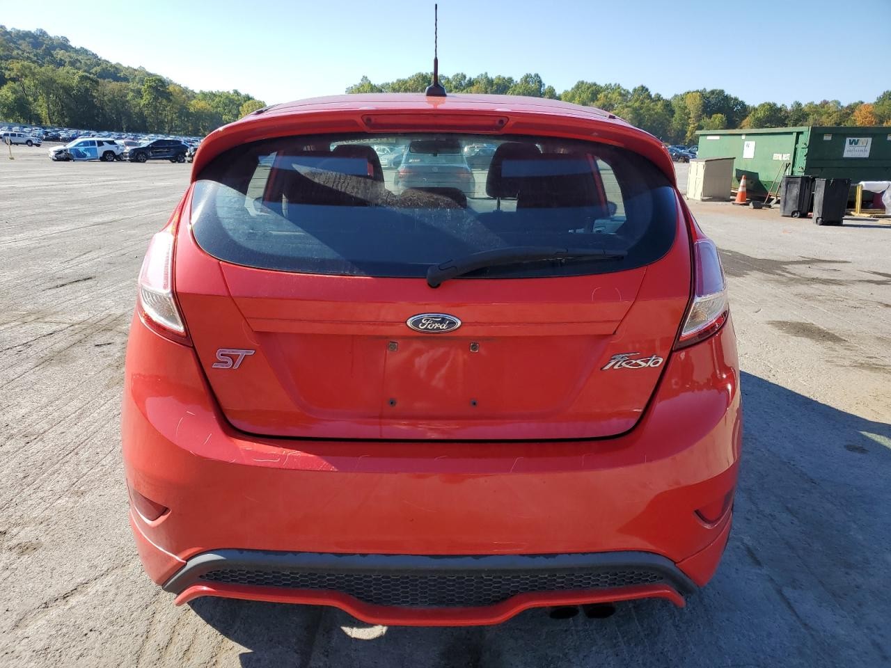 Vehicle/66726_06.jpg