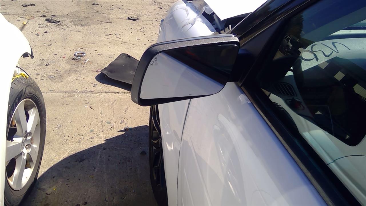 https://f005.backblazeb2.com/file/img-partshotlines-com/Inventory/MA528/Vehicle/66977_12.jpg