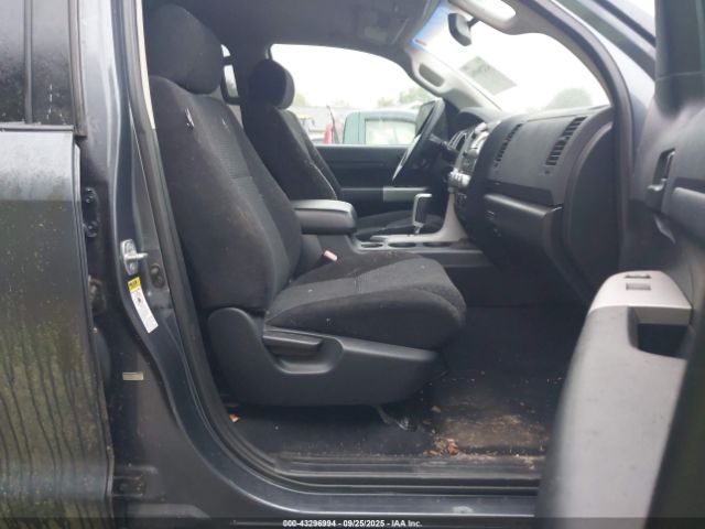 Vehicle/67093_05.jpg