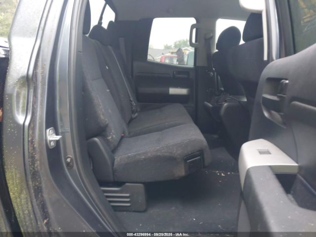 Vehicle/67093_08.jpg
