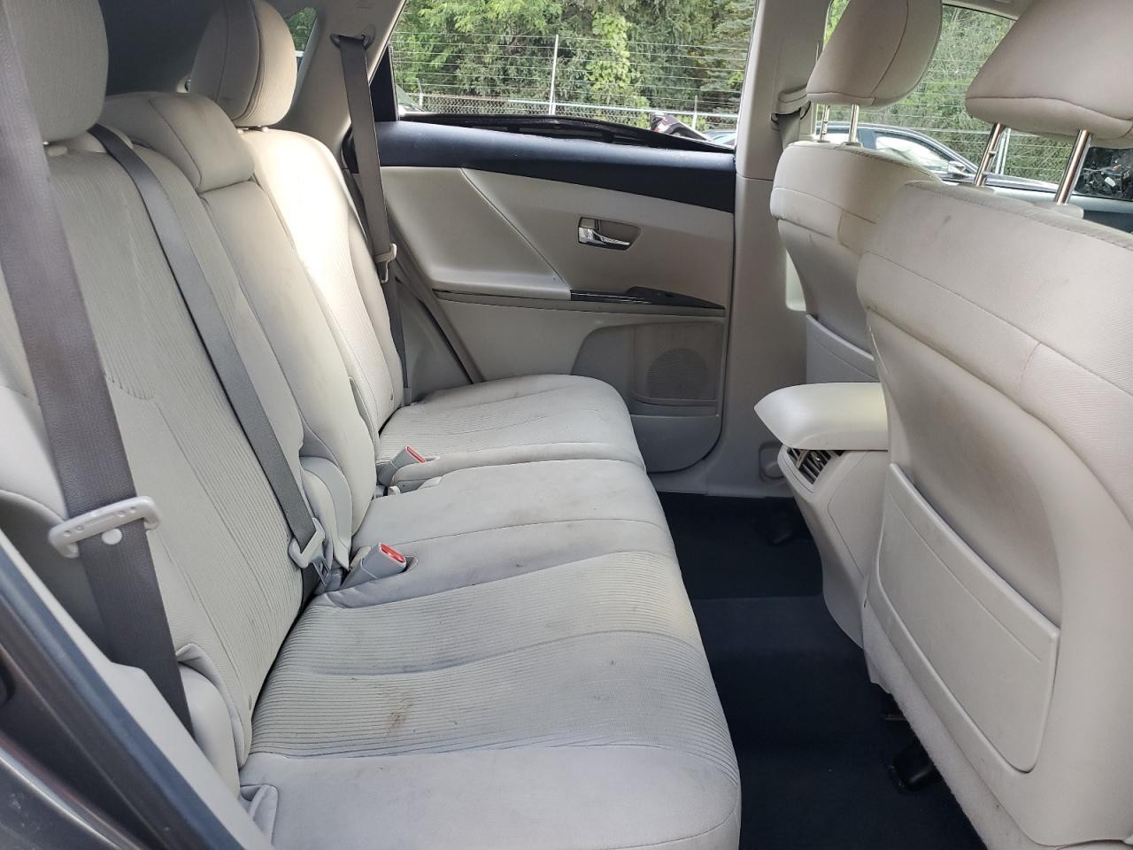 https://f005.backblazeb2.com/file/img-partshotlines-com/Inventory/MA528/Vehicle/67149_11.jpg