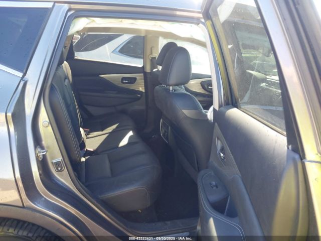 https://f005.backblazeb2.com/file/img-partshotlines-com/Inventory/MA528/Vehicle/67267_08.jpg