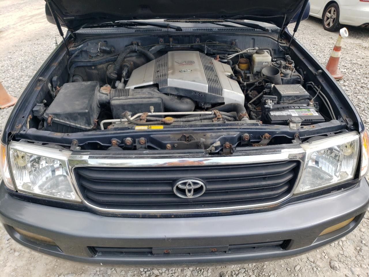 https://f005.backblazeb2.com/file/img-partshotlines-com/Inventory/MA528/Vehicle/67453_06.jpg