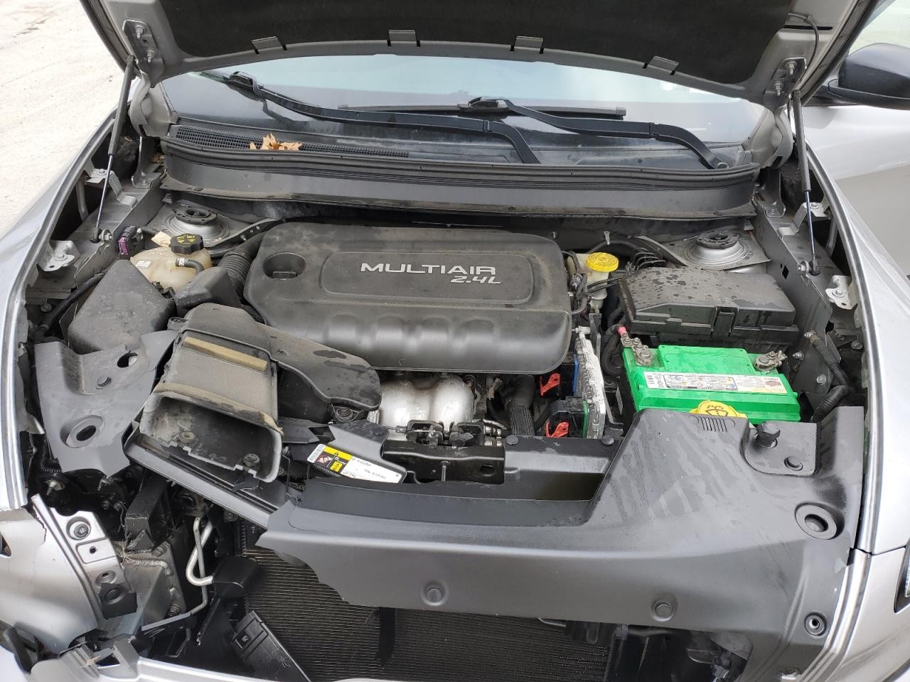 https://f005.backblazeb2.com/file/img-partshotlines-com/Inventory/MA528/Vehicle/68056_08.jpg