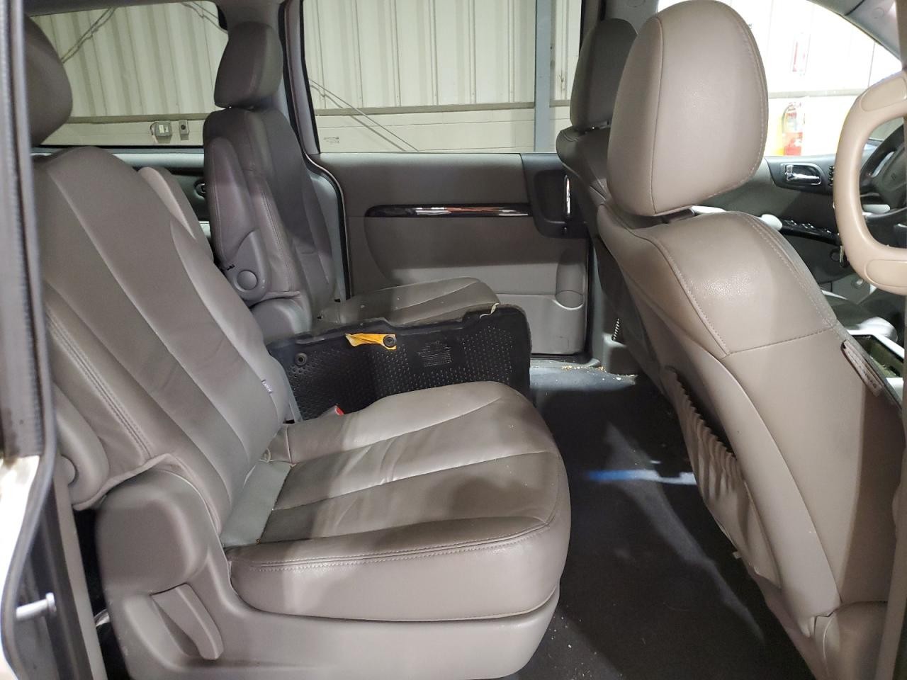 https://f005.backblazeb2.com/file/img-partshotlines-com/Inventory/MA528/Vehicle/68059_07.jpg