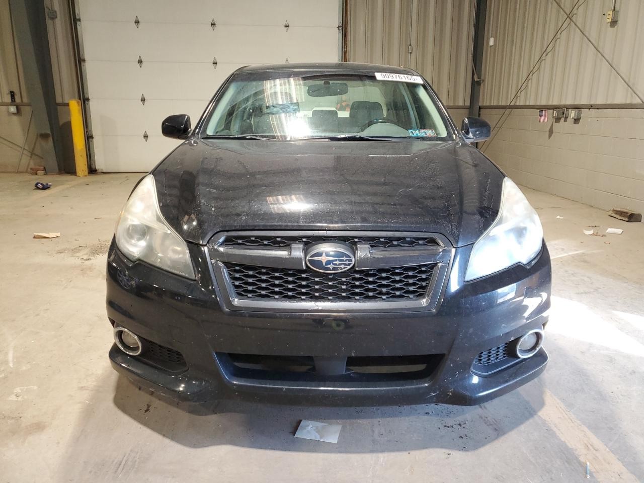 Vehicle/68112_04.jpg