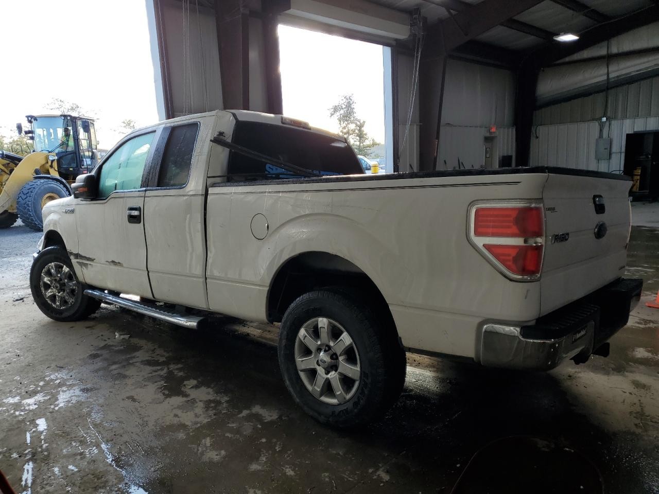 https://f005.backblazeb2.com/file/img-partshotlines-com/Inventory/MA528/Vehicle/68113_06.jpg