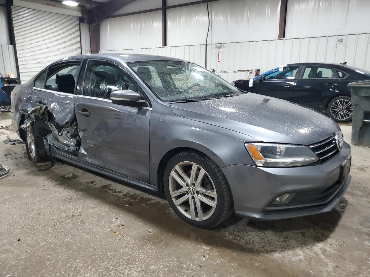 https://f005.backblazeb2.com/file/img-partshotlines-com/Inventory/MA528/Vehicle/68121_03.jpg