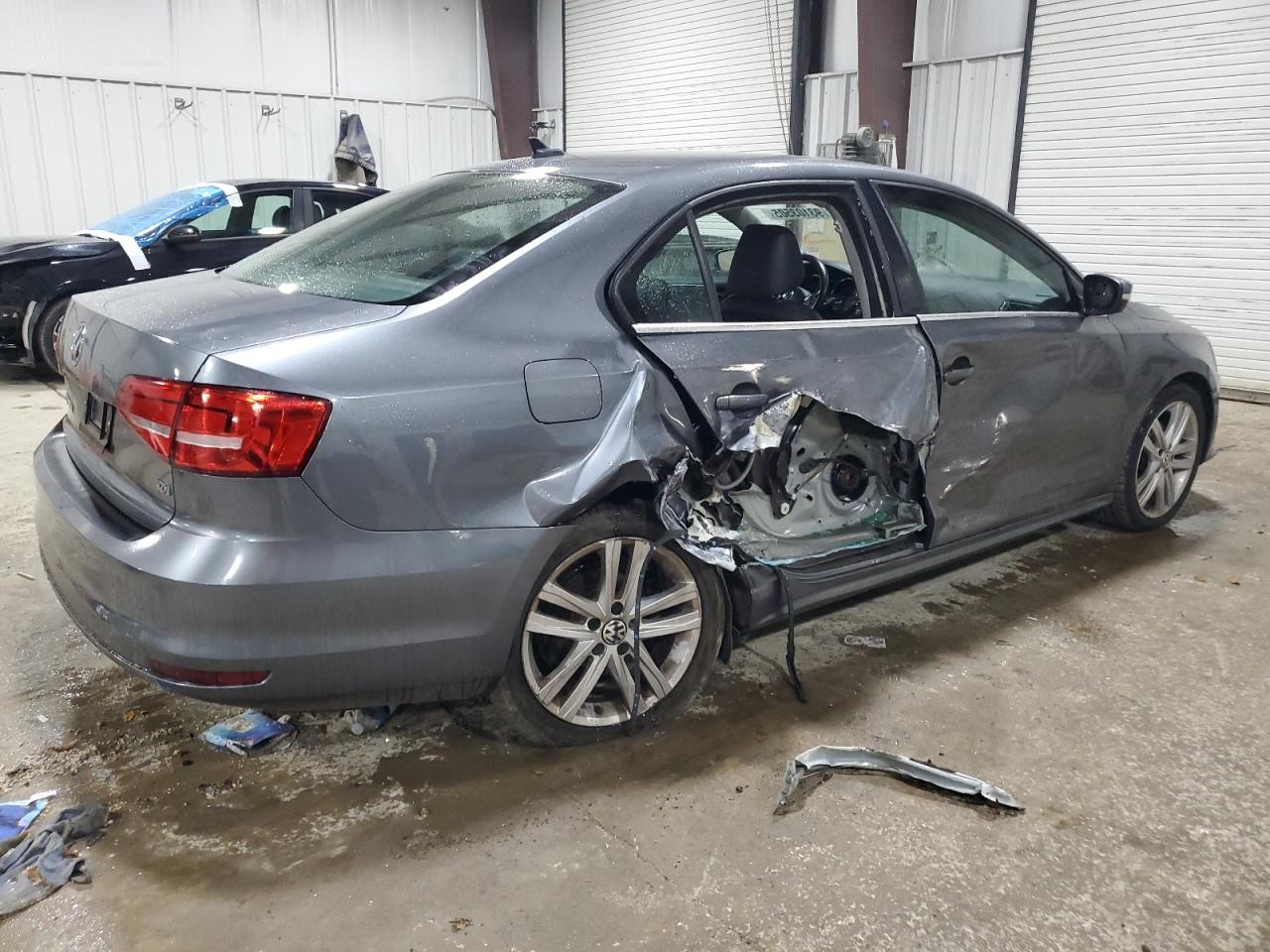 https://f005.backblazeb2.com/file/img-partshotlines-com/Inventory/MA528/Vehicle/68121_04.jpg