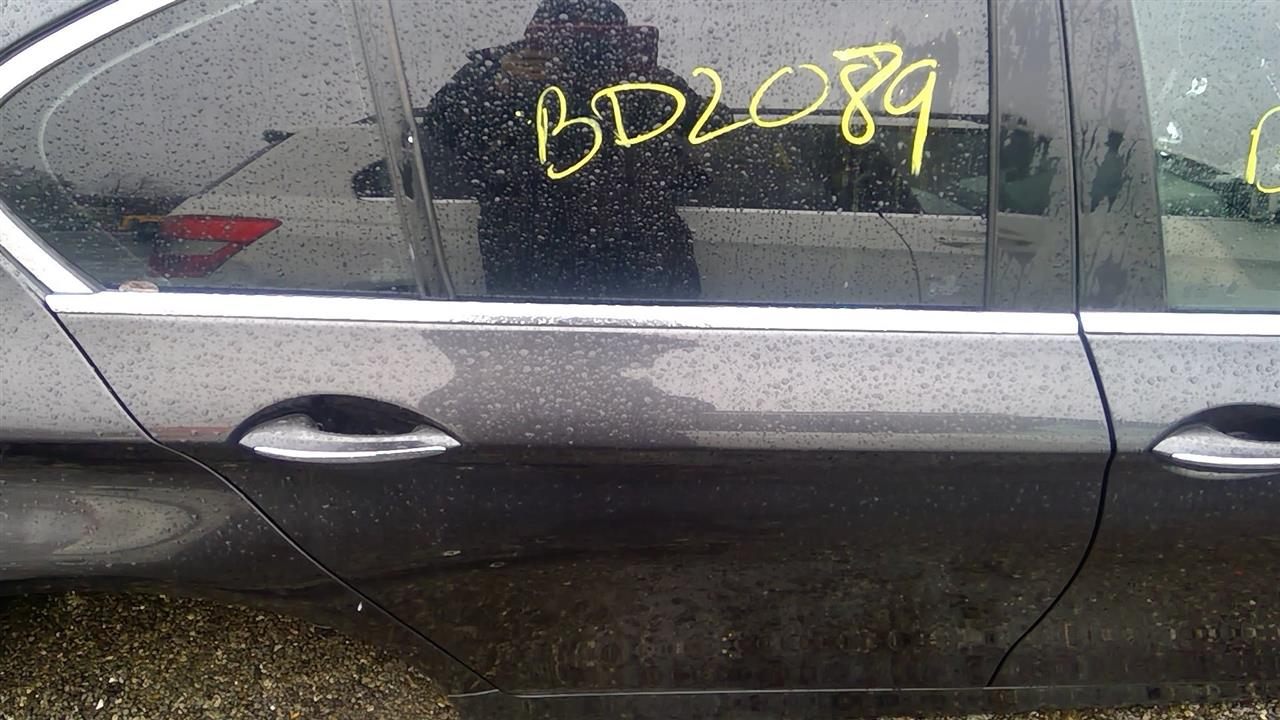 https://f005.backblazeb2.com/file/img-partshotlines-com/Inventory/MA528/Vehicle/68165_12.jpg
