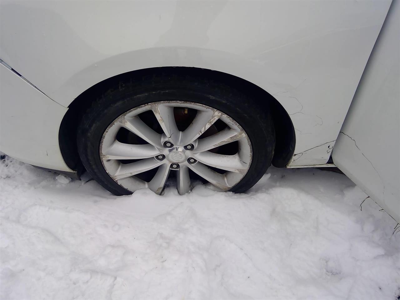 https://f005.backblazeb2.com/file/img-partshotlines-com/Inventory/MA528/Vehicle/68206_01.jpg