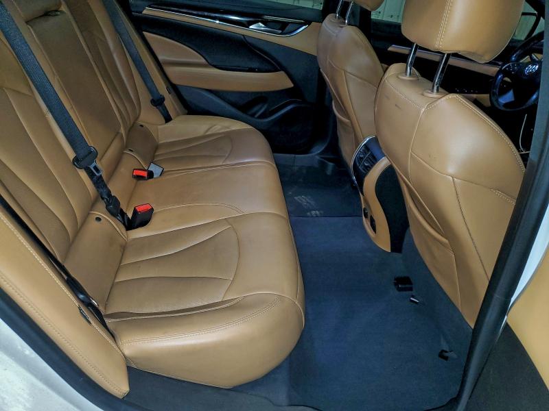 https://f005.backblazeb2.com/file/img-partshotlines-com/Inventory/MA528/Vehicle/68241_07.jpg