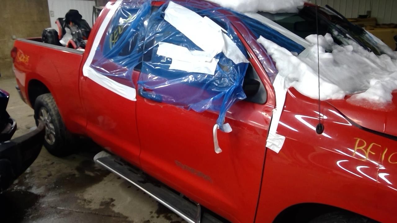 Vehicle/68902_11.jpg