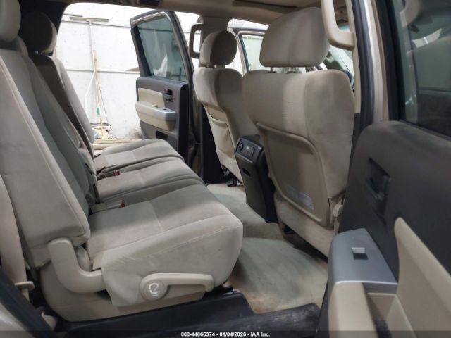 Vehicle/69019_08.jpg
