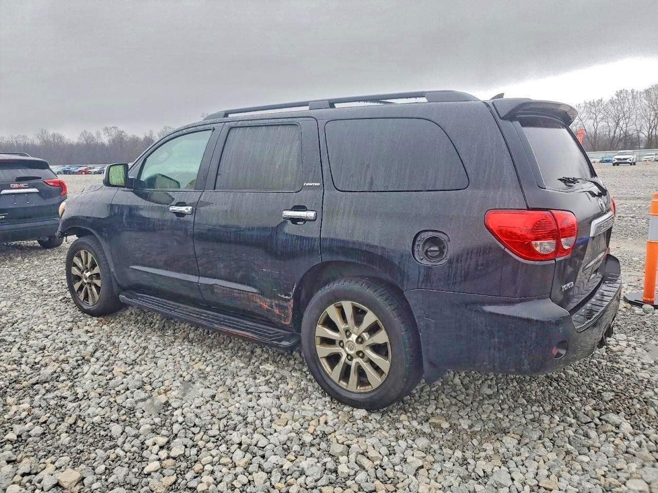 Vehicle/69324_02.jpg