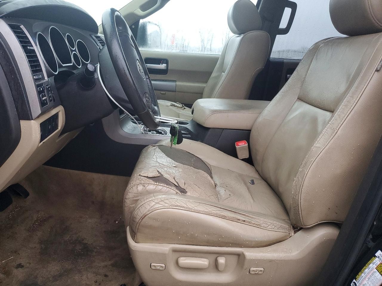 Vehicle/69324_07.jpg