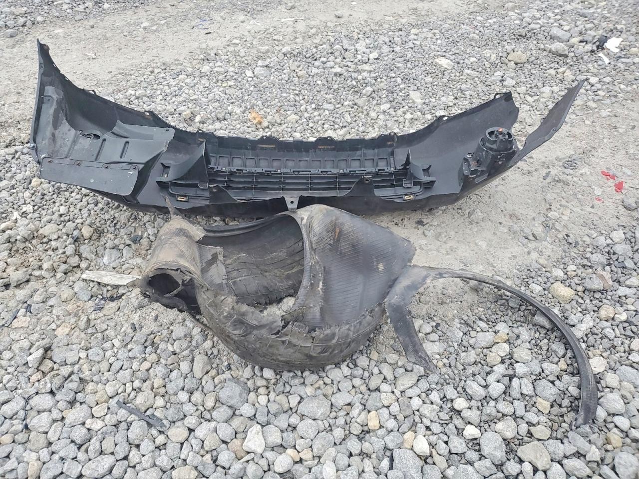 Vehicle/69324_12.jpg